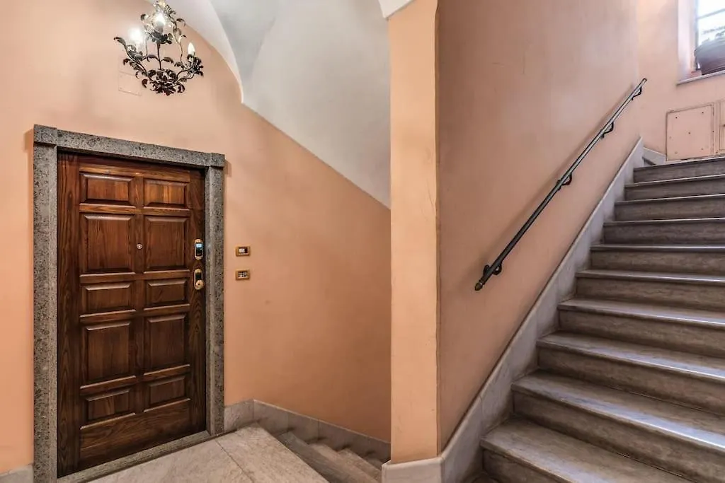Domus Mondrian Luxury House Apartman Róma