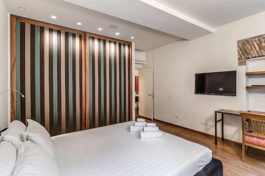 Domus Mondrian Luxury House Apartman Róma